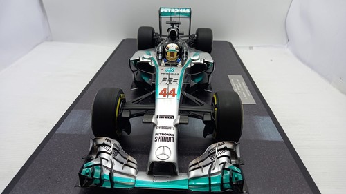 MIN127140444 Minichamps Mercedes AMG W05 Lewis Hamilton WC 2014 1/12 - Foto 3 di 10