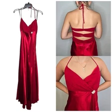 Camille La Vie Long Red Satin Chiffon Gown Halter Sweatheart neck Fit n Flow 12