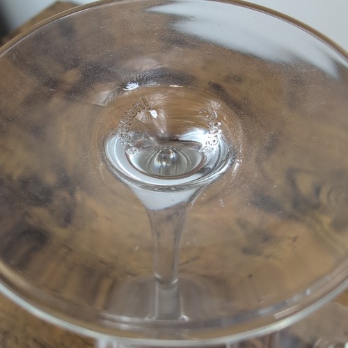 Pair Vintage Luminarc France Exclusively For Princess House Cut Glass Wine Glass - Picture 8 of 8
