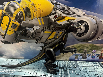 LEGO indoraptor figure