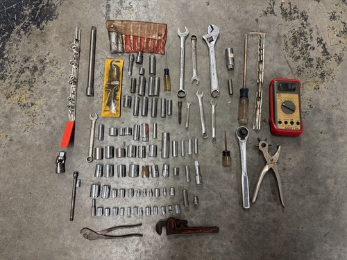 Huge Lot of Misc Craftsman Tools