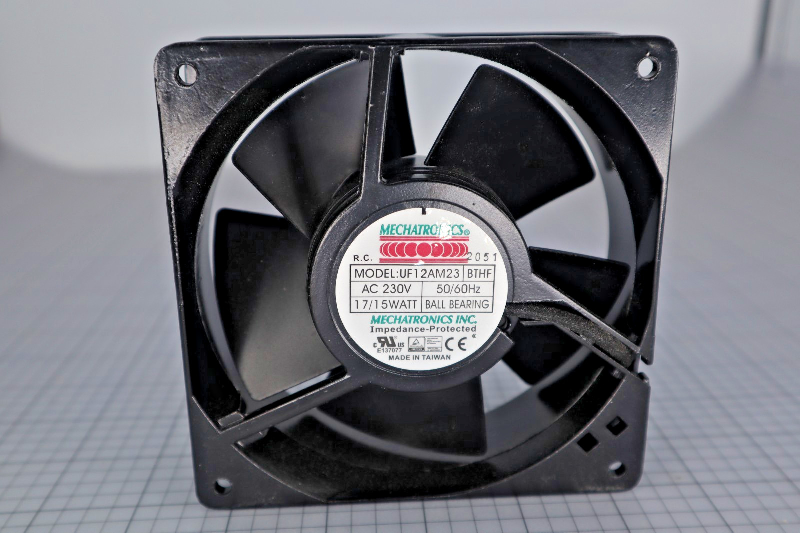 *Single* Mechatronics UF12AM23 BTHF Ball Bearing Fan 17/15 Watt 230VAC