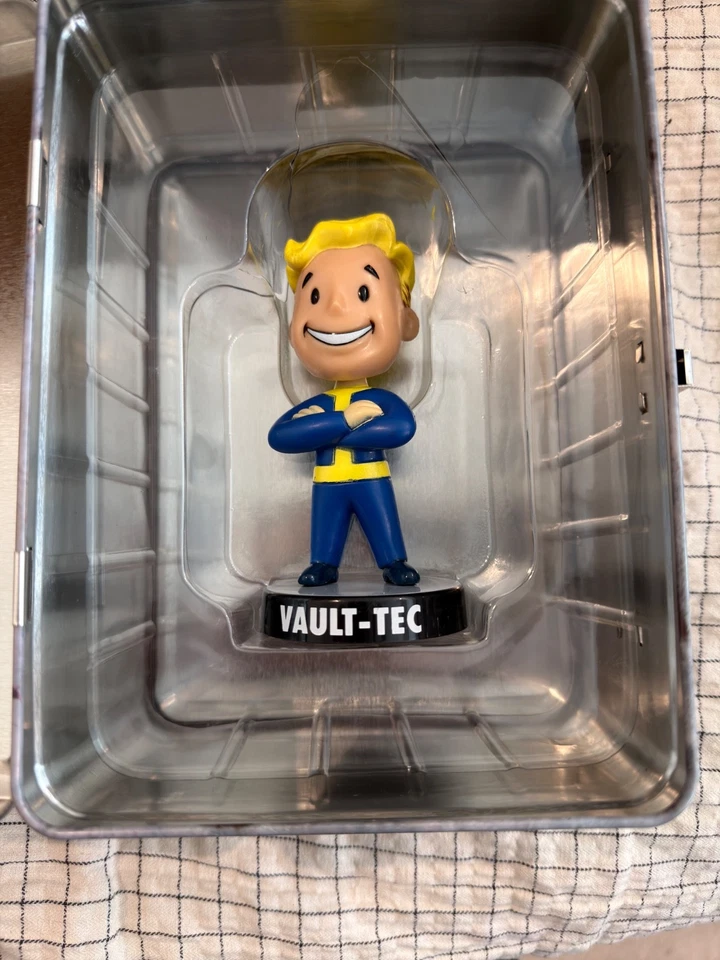 Reloj Pip-Boy 3000 Precintado • Fallout 3 Survival Edition Xbox 360 (Sin Juego) Foto 2 de 4