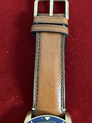 フォッシル FOSSIL FS5268 グラント 腕時計 メンズ レザー　革　缶 Fossil FS5268 Men's Grant Chronograph Leather Strap Wrist