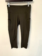 Lululemon Fast Free Crop Tight II Nulux non-reflective size 6 green excellent