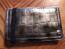 Mititti Gray Business or Credit Card Wheel With Cover