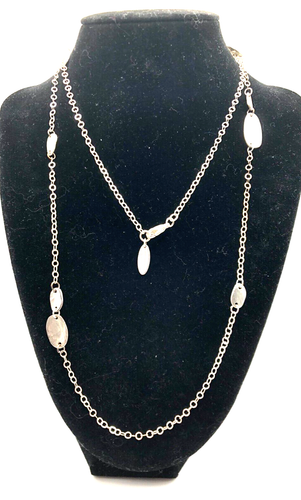 Collana vintage Talbots tono argento con disegni astratti, lunga 17" - Foto 1 di 3