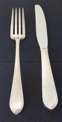 Lunt Colonial Engraved 1982 Group of 1 Knife and 1 Fork Silverplate Flatware