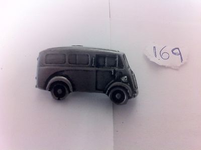 Morris J Type Van (Postamt mit Seitenscheiben) 3D Pin Anstecker Auto Zinn Ref169