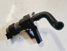 K107* Mercedes Benz W203 W209 Zusatzwasserpumpe Zusatzpumpe A2038350164