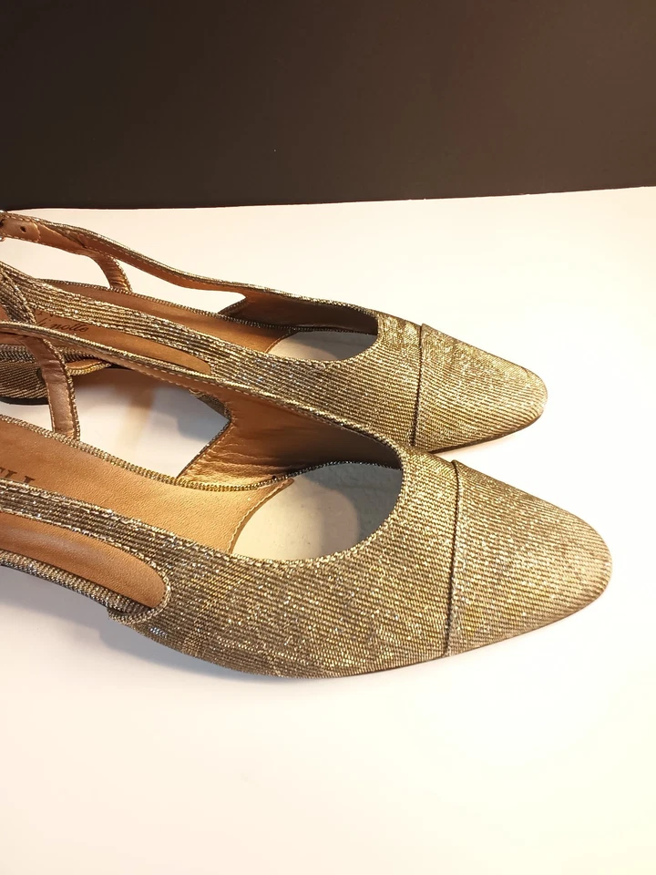 NUEVO CON CAJA, VANELI di NOTTE, MUJER CUERO PLATEADO, ZAPATOS PLANOS DE DISEÑO CON 7,5 Foto 3 de 4