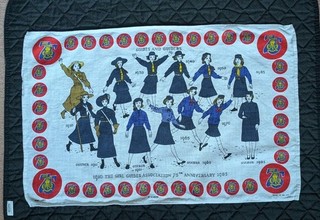 Vintage 1985 Girl Guides Association 75th Anniversary Irish Linen Tea Towel