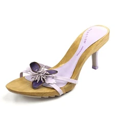 NEW KENNETH COLE REACTION Sz. 8 Lilac Strappy Sandals Flower Applique