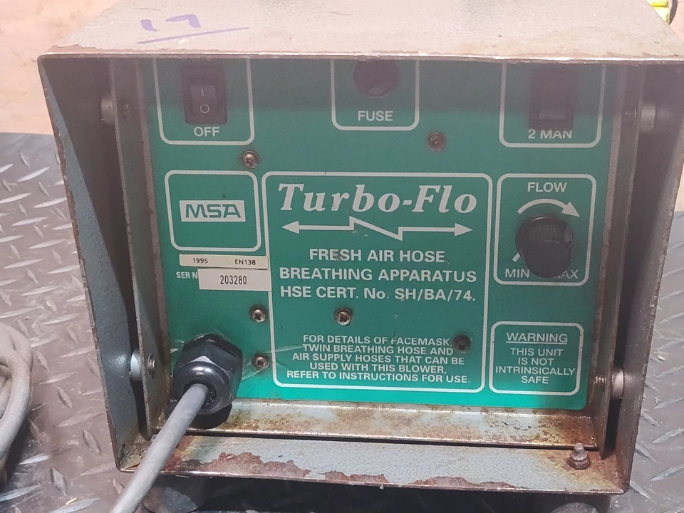 MSA TURBO FLO Air Blower Pump Breathing Apparatus Mask BA Gas Wask Fan - VAT INC - Image 3 of 4