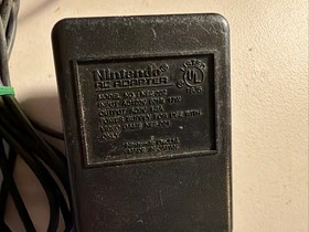 1985 Nintendo NES Console Bundle - 7 Games, 6 Controllers, Four Score, Gun -unte