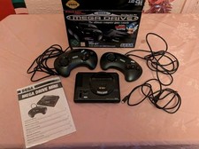 SEGA Mega Drive Mini Console – 42 Classic Games, 2 Controllers, Boxed