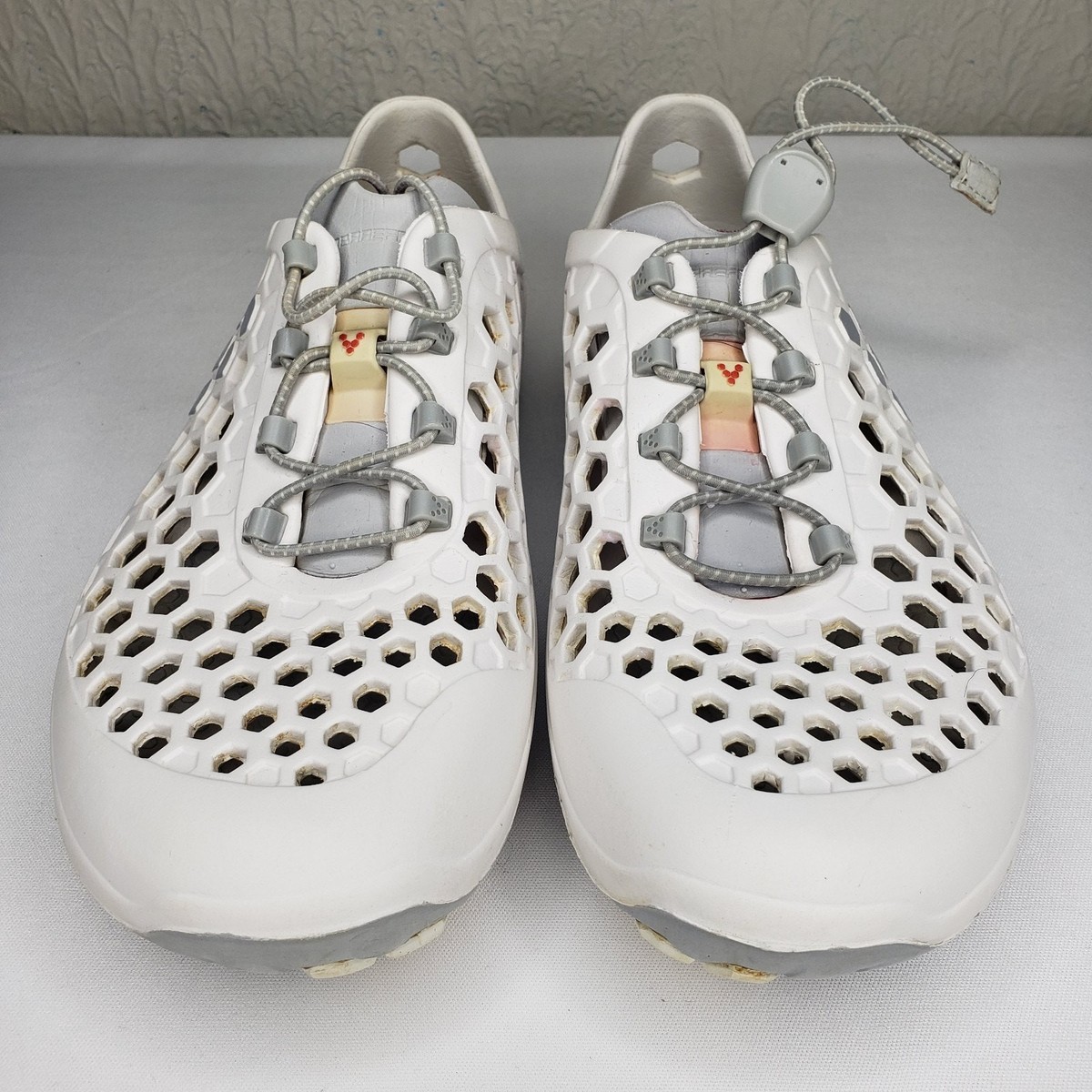 VivoBarefoot Ultra Mens White Rubber Water Sport Shoes Size  display picture 1