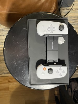 Backbone Mobile Gaming Controller iPhone - White