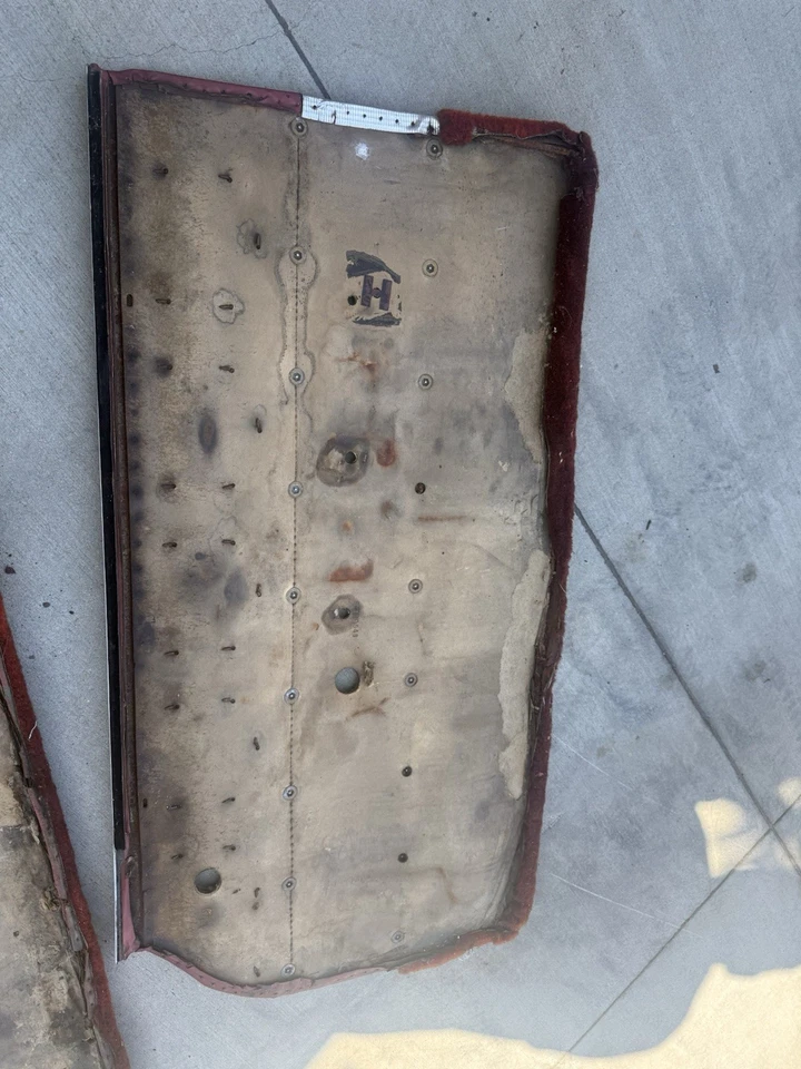 Oldsmobile Starfire 1961 paneles de puerta Foto 4 de 4