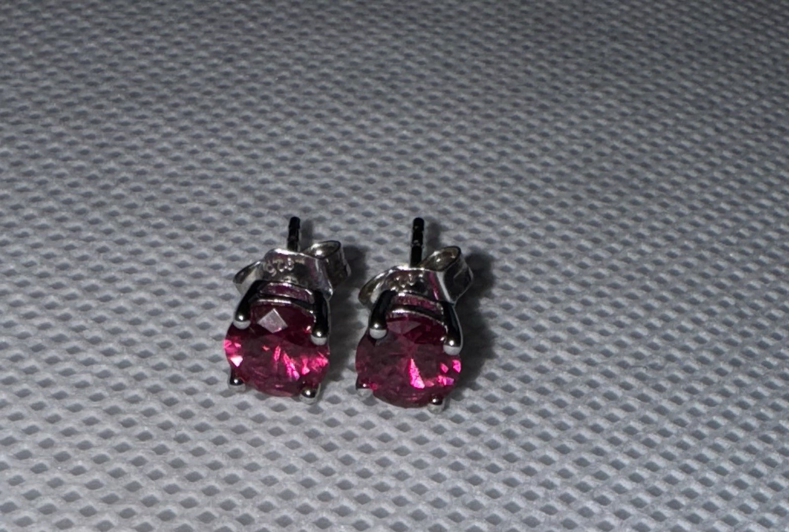 Stunning 7 mm Ruby Solitaire Stud Earrings in Ste… - image 1