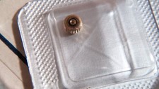 Omega crown 18k yellow solid gold 069BB42220 new sealed