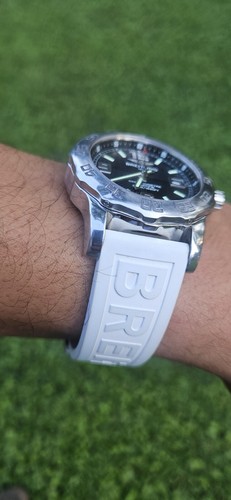 Breitling Colt 44 mm Black Quartz Men’s Watch A74387 - Picture 8 of 8