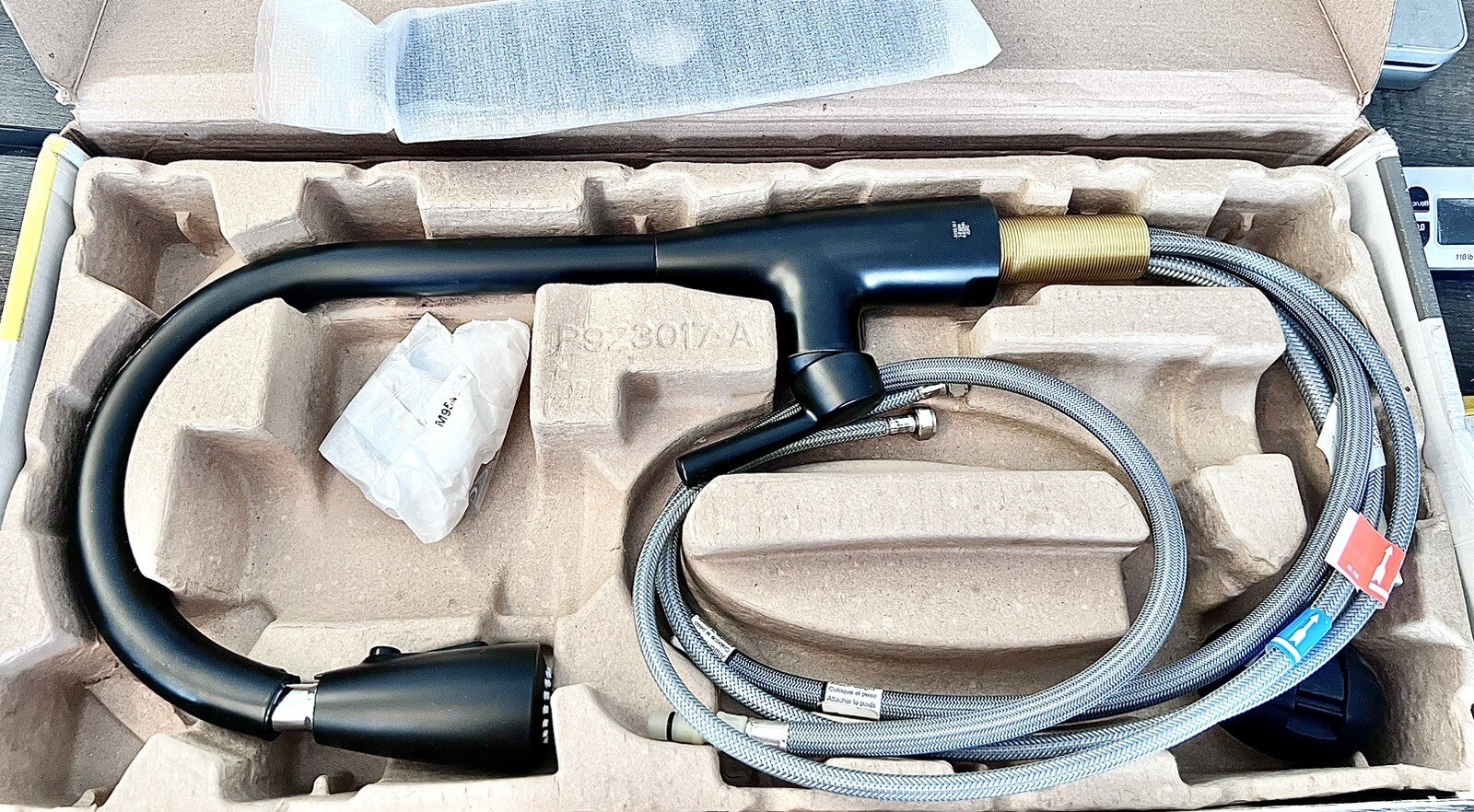 American Standard Fairbury 2S Kitchen Faucet Matte Black Pulldown 7418300.243