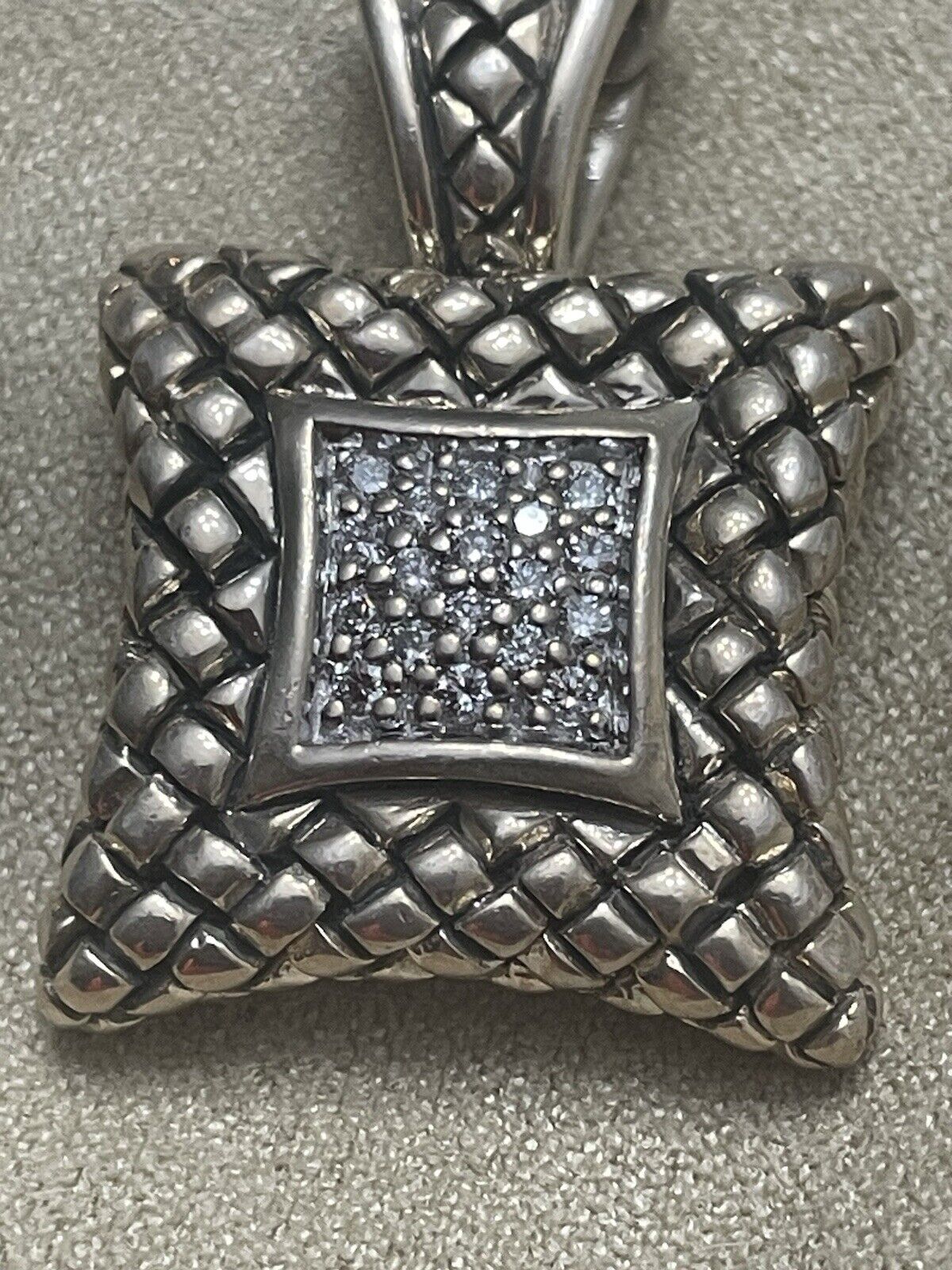 Picture 4 of 10