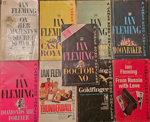 9 James Bond Ian Fleming Books Signet Publishing Priority U.S. Shipping (2213) - Picture 2 of 2