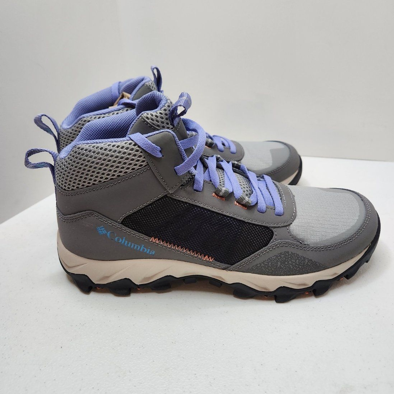 Columbia Flow Centre Omni Grip shoes womens size 9