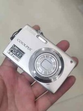 Nikon CoolPix S3000 12.0MP 4x Optical Zoom Compact Digital Camera