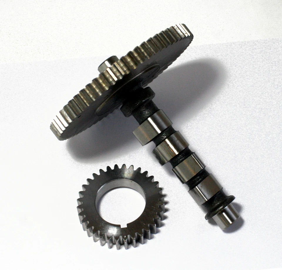 John Deere FD620 FD661 Engine Rebuild Kit w/ Camshaft Spur Gear Pistons & Rings - Image 3 of 4