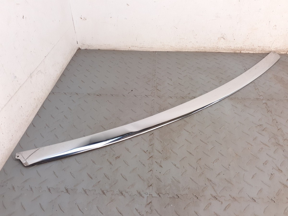 JAGUAR XJ6 XJR X300 FRONT BUMPER CENTRE CHROME BLADE FINISHER TRIM