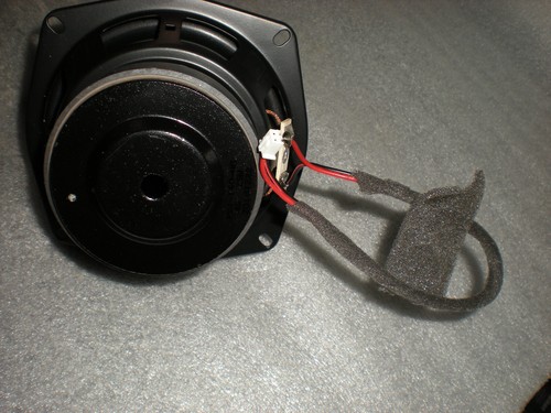 CRAFTSMAN VersaStack 20V altoparlante radio Bluetooth CMST17510 altoparlante woofer principale - Foto 3 di 6