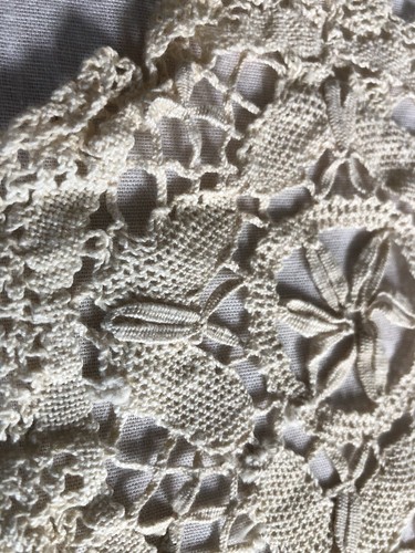 Vintage Fine Crochet Lace Doily Cream Ivory 6.1" Craft Bridal Finished Piece - Picture 7 of 8