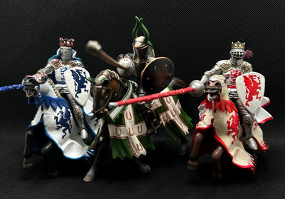 3 Papo Red & Blue Dragon & Scheich Green Taurus Jousting Knight Horse Figure Lot