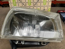 Feu avant (phare) Peugeot 304