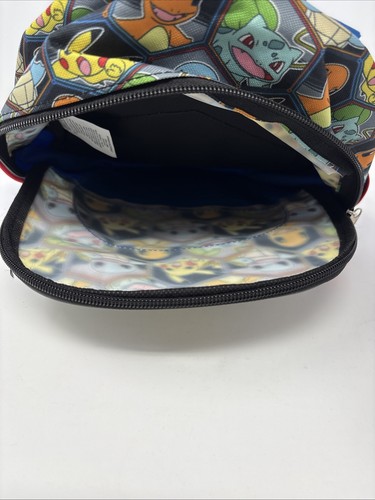 Mochila Pokemon Aproximadamente 12” Bioworld Pokeball Pikachu Squirtle Nintendo - Imagen 5 de 7