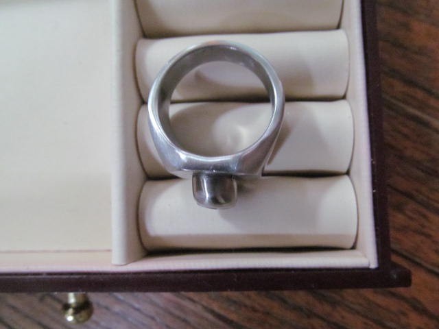 Picture 4 of 6