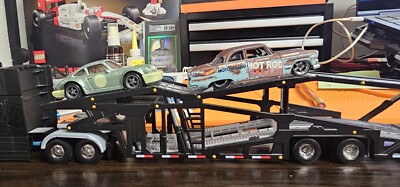** READ DESCRIPTION** Hotwheels Elite 64 Freightliner ***TRAILER MOD***