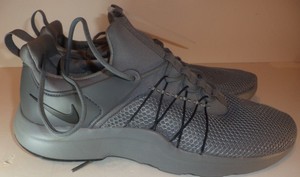 nike men's darwin casual shoe