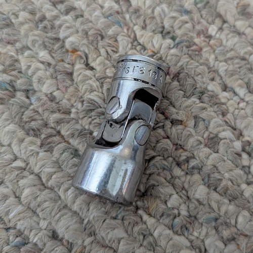 Snap-On FS18A Universal Swivel Shallow SAE 9/16" Socket 3/8" Drive 6 Point - Bild 2 von 3