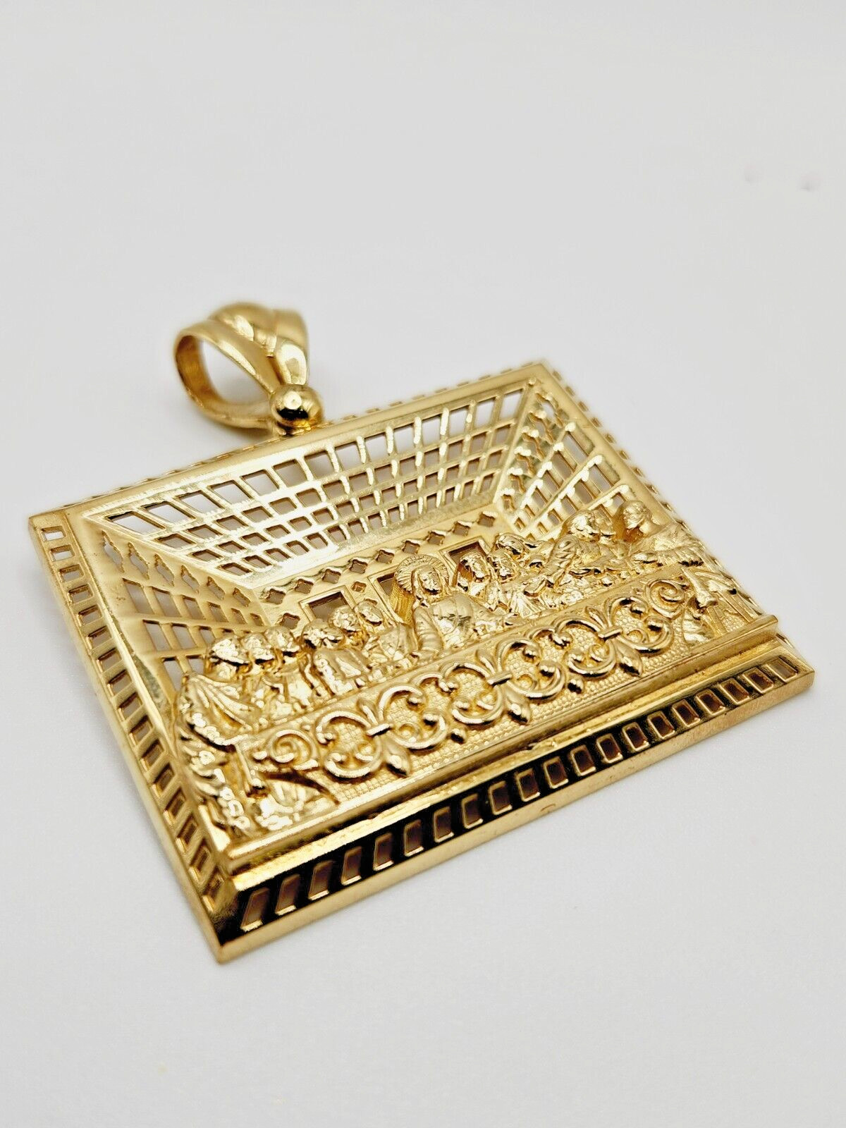 10KT Yellow Gold Large Rectangle Last Supper Pend… - image 4