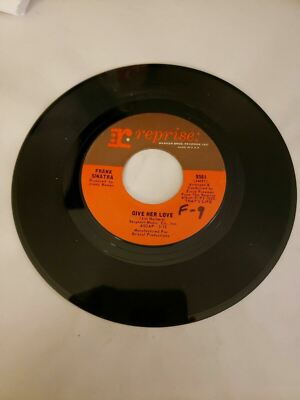 Frank Sinatra - Give Her Love - Reprise(45RPM 7   Single)(J344) 