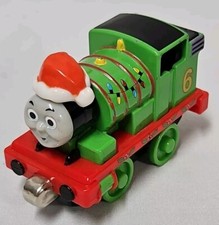 Thomas Friends: Take N Play Along Holiday Percy DIECAST Magnetic Train GUC