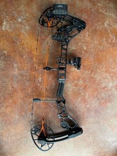 Mathews Halon 6 Compound Bow RH Black