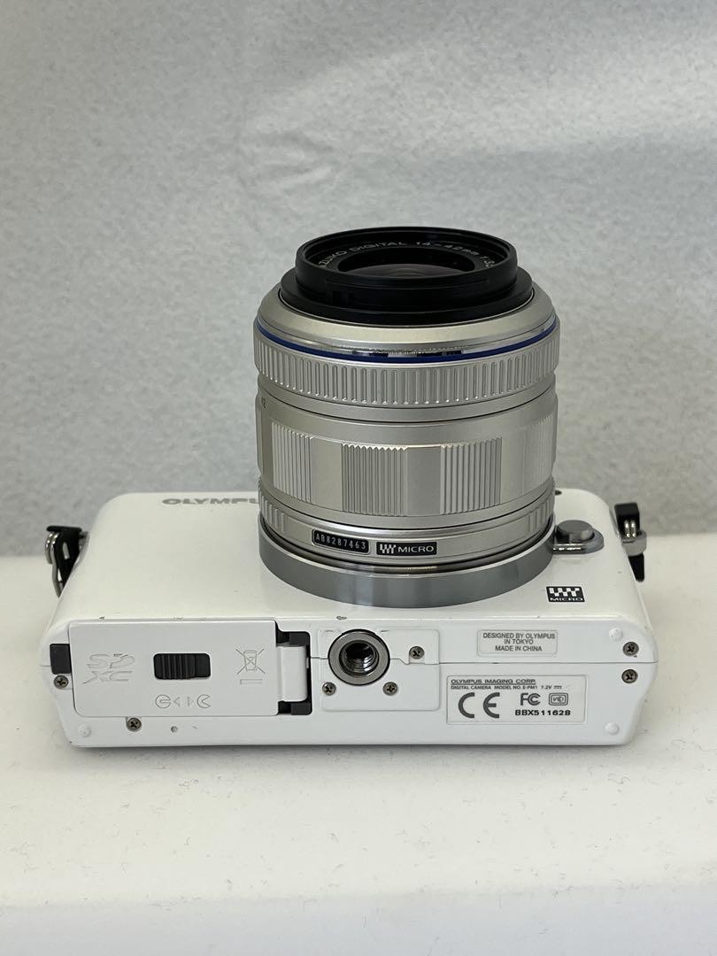 Olympus PEN Mini ホワイト 14-42mmレンズ付き値下げ中！ Olympus PEN Mini White with 14 42mm Lens | eBay