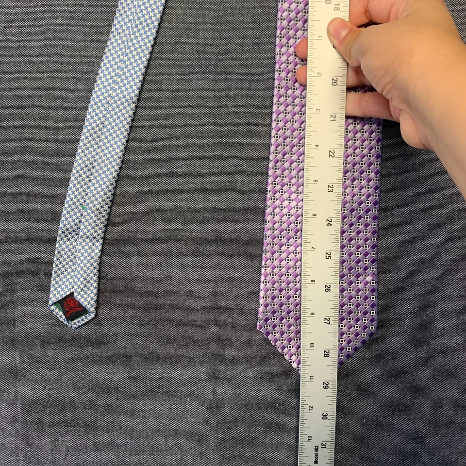 Мужской галстук Tommy Hilfiger розовый геометрический узор 100% шелк сделано в США - Изображение 4 из 4