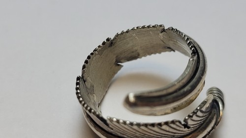 Signed H. MACE Native American .925 Sterling Silver Feather Bypass Ring Size 6 - Picture 7 of 7