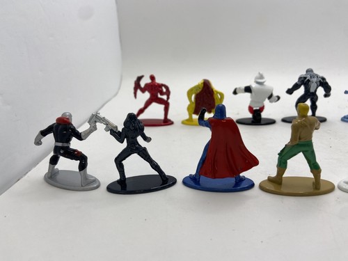 Jada Toys Marvel Nano Metalfigs Mini-Figures Die Cast Metal Lot of 15 Mixed - Picture 3 of 10